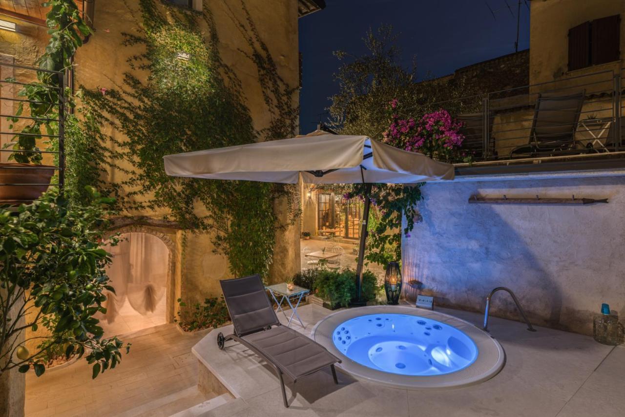 Corte Alma Spa And Luxury Home Гарньяно Екстер'єр фото