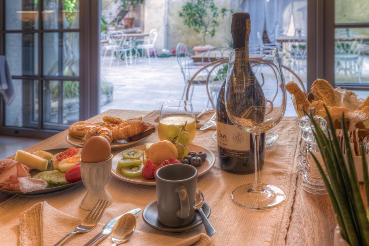 Corte Alma Spa And Luxury Home Гарньяно Екстер'єр фото